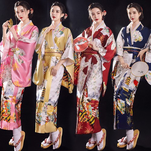 Costume kimono giapponese